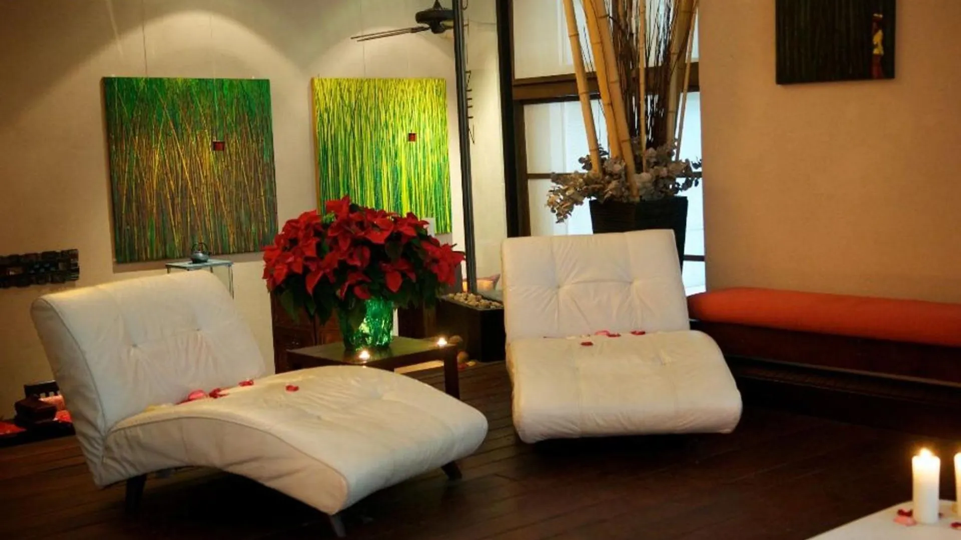 Executive Hotel Cosmopolitan Toronto contacts