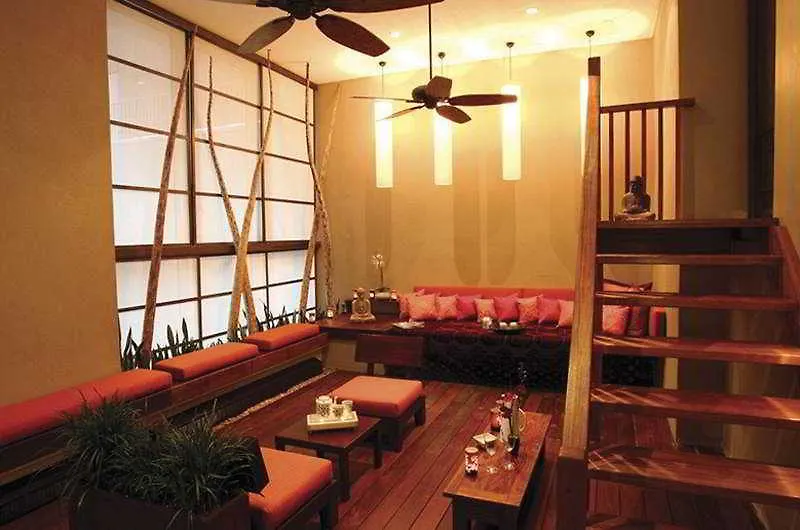 Executive Hotel Cosmopolitan טורונטו